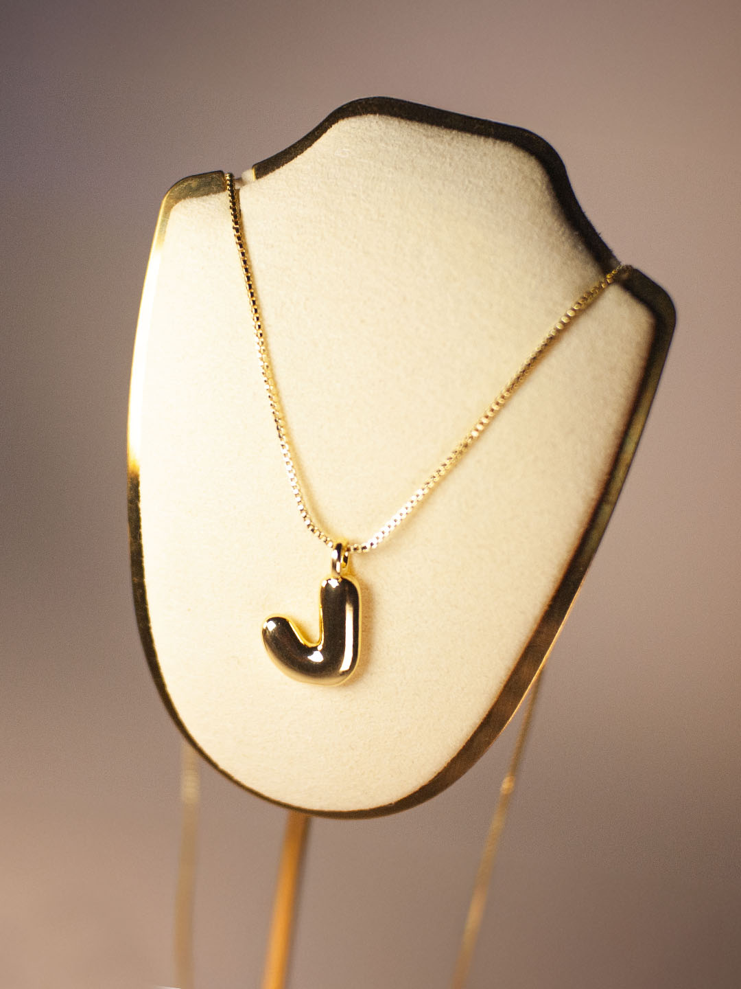 Collares_Chunky_0001_0